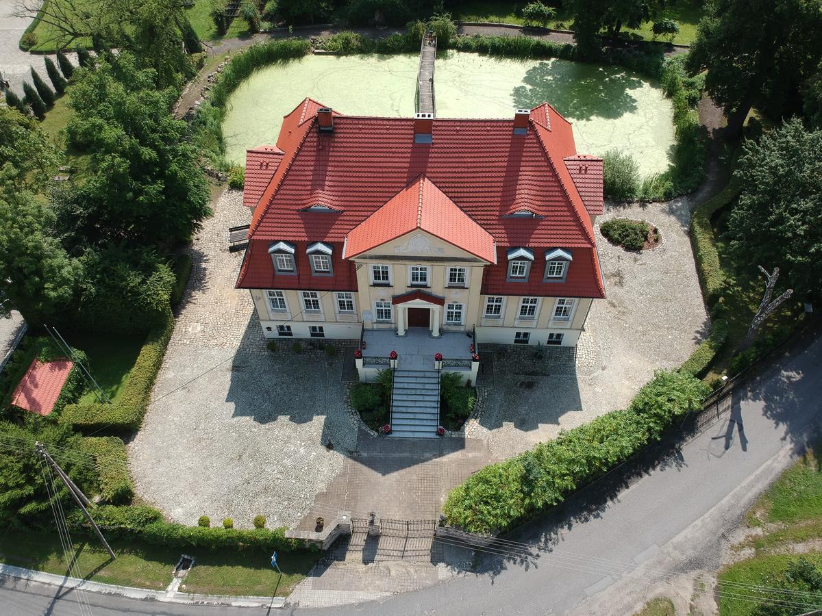 Palac W Badzowie Polkowice Eksteriør bilde
